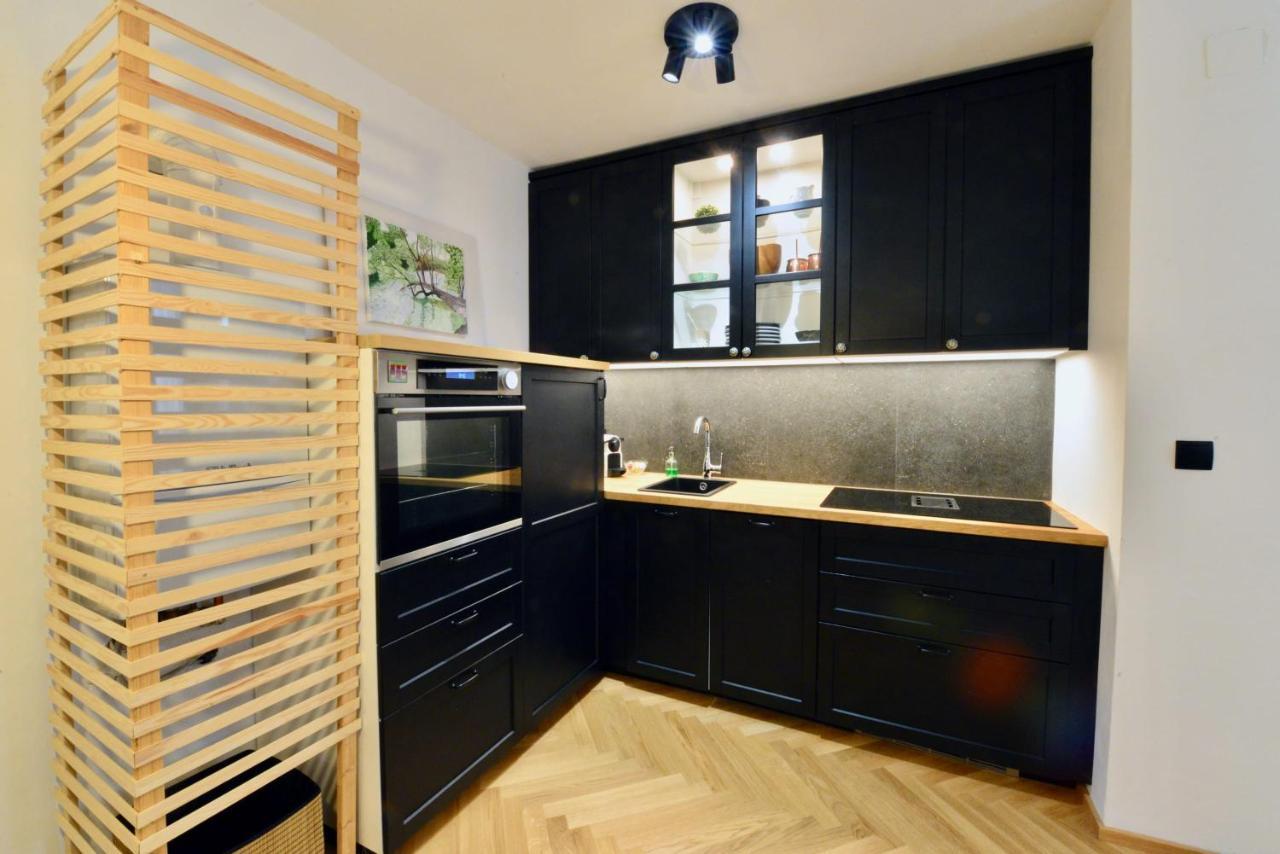 Modern Flat With Parking Space Apartment Wien Ngoại thất bức ảnh